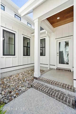 1933 Loblolly Landing Lane, Wilmington, NC 28411