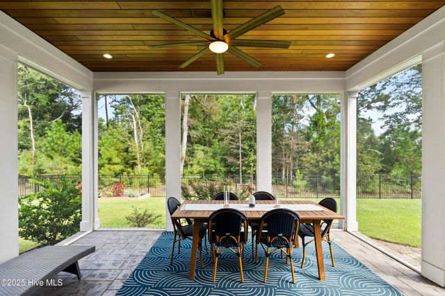 1933 Loblolly Landing Lane, Wilmington, NC 28411