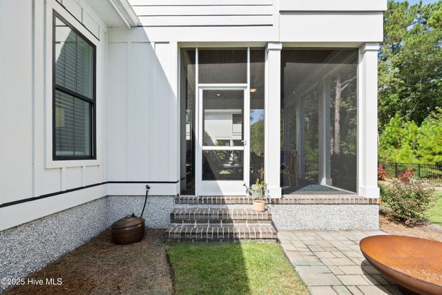 1933 Loblolly Landing Lane, Wilmington, NC 28411