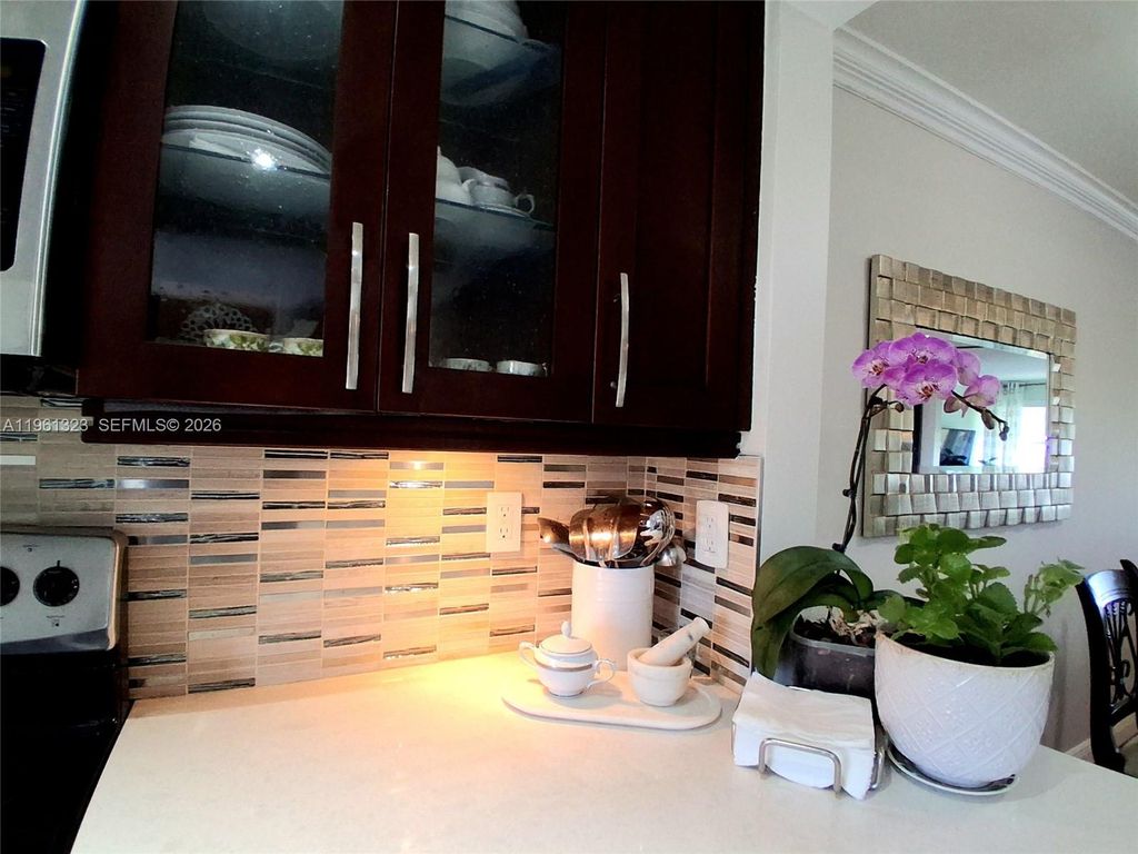 2635 NW 104th Ave 402, Sunrise, FL 33322