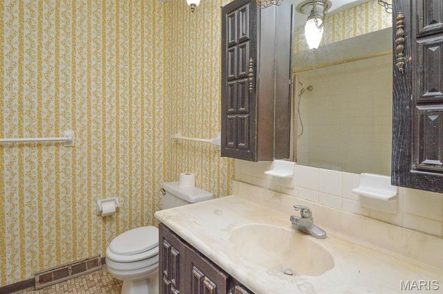 74 Glen Echo Drive, Glen Carbon, IL 62034