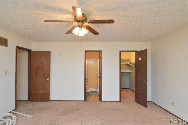 74 Glen Echo Drive, Glen Carbon, IL 62034