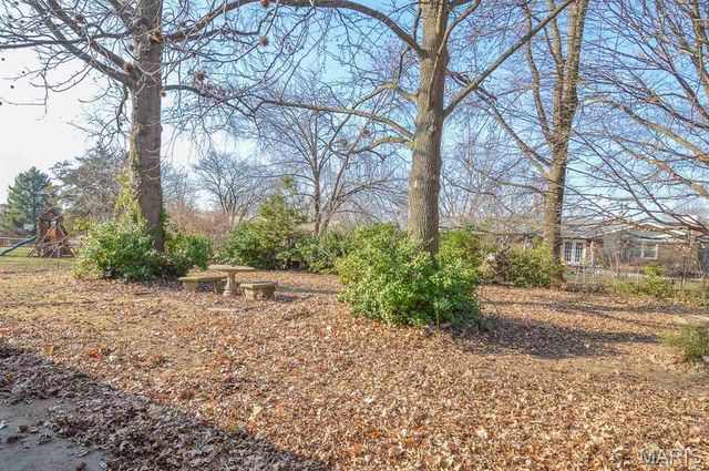 74 Glen Echo Drive, Glen Carbon, IL 62034