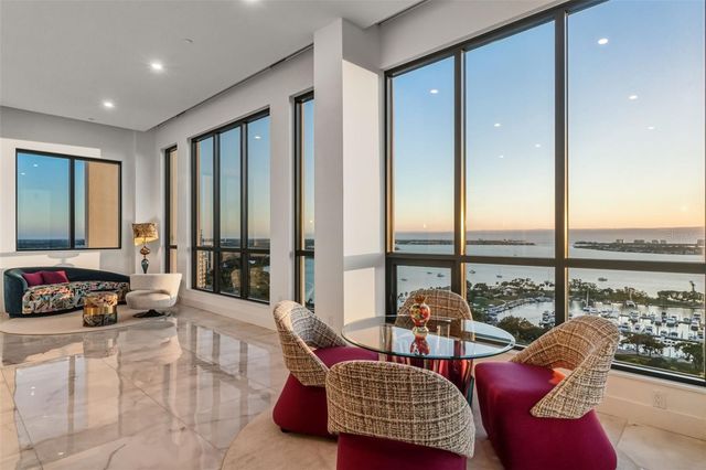 33 S PALM AVENUE 1701, Sarasota, FL 34236