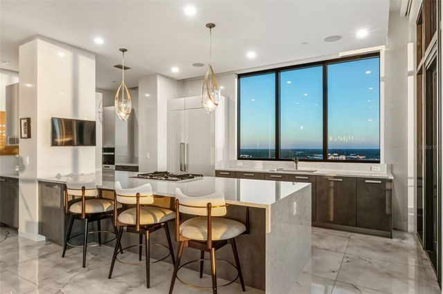 33 S PALM AVENUE 1701, Sarasota, FL 34236