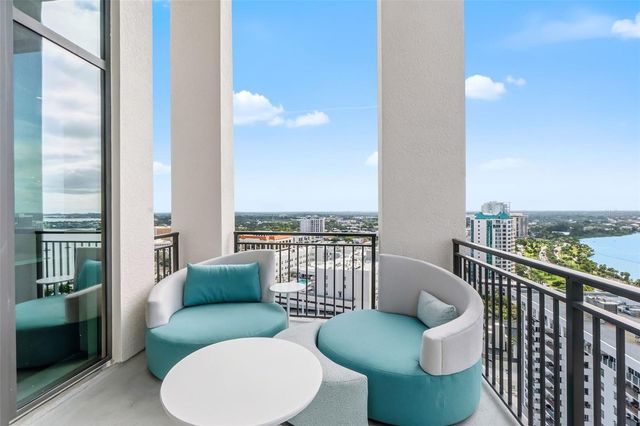 33 S PALM AVENUE 1701, Sarasota, FL 34236