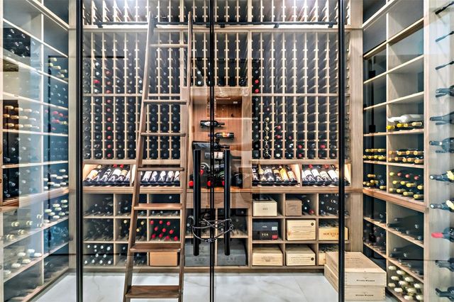 33 S PALM AVENUE 1701, Sarasota, FL 34236