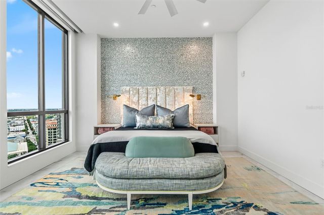 33 S PALM AVENUE 1701, Sarasota, FL 34236