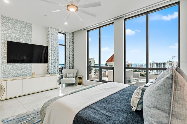 33 S PALM AVENUE 1701, Sarasota, FL 34236