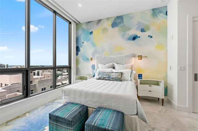 33 S PALM AVENUE 1701, Sarasota, FL 34236