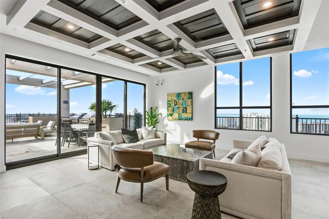 33 S PALM AVENUE 1701, Sarasota, FL 34236