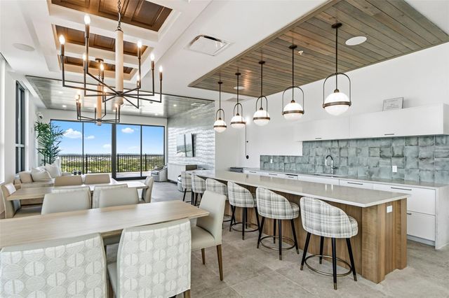 33 S PALM AVENUE 1701, Sarasota, FL 34236