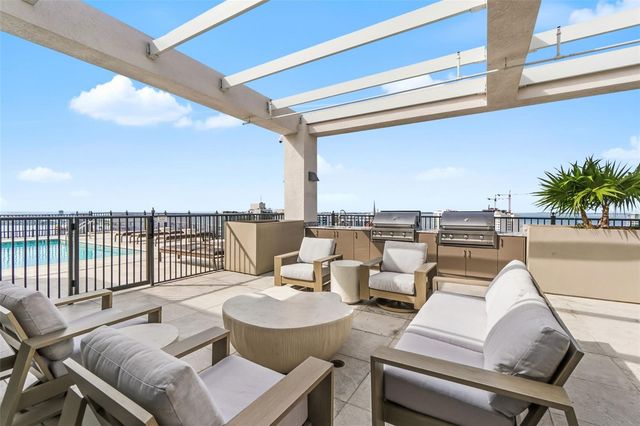 33 S PALM AVENUE 1701, Sarasota, FL 34236