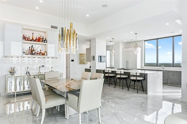 33 S PALM AVENUE 1701, Sarasota, FL 34236