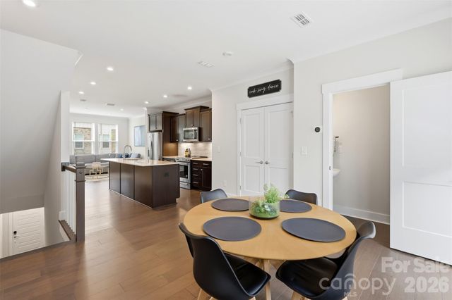 2009 Federation Court, Charlotte, NC 28205