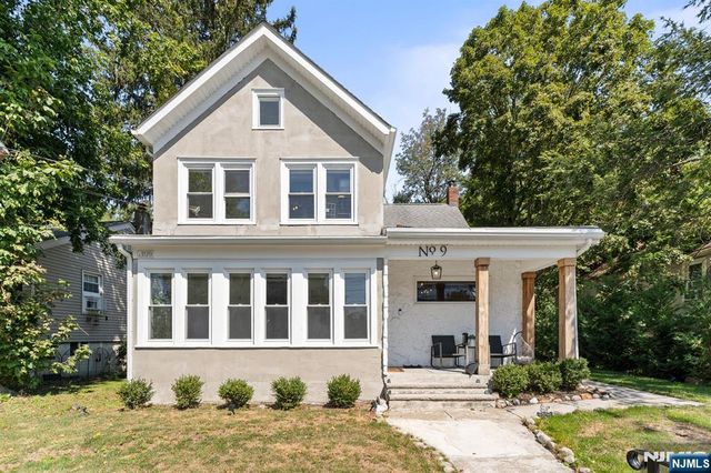 9 Lawnwood Avenue, Newton, NJ 07860