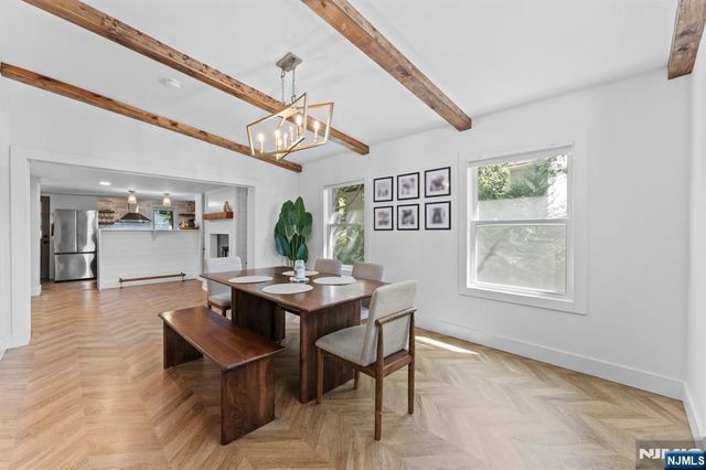 9 Lawnwood Avenue, Newton, NJ 07860