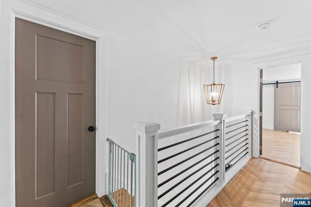 9 Lawnwood Avenue, Newton, NJ 07860