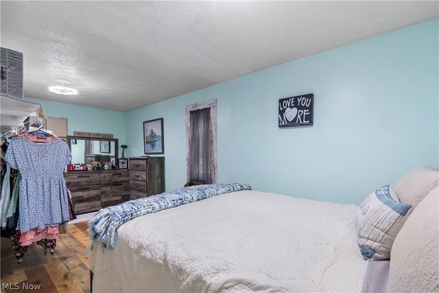 1057 Tremont Avenue NE, East Canton, OH 44730