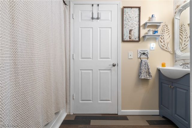 1057 Tremont Avenue NE, East Canton, OH 44730