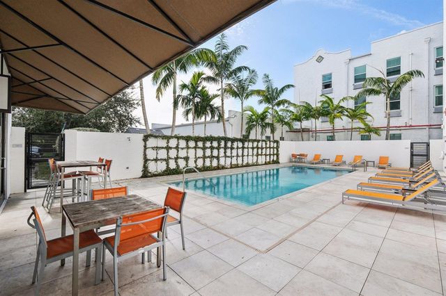 312 23rd Street 428, West Palm Beach, FL 33407