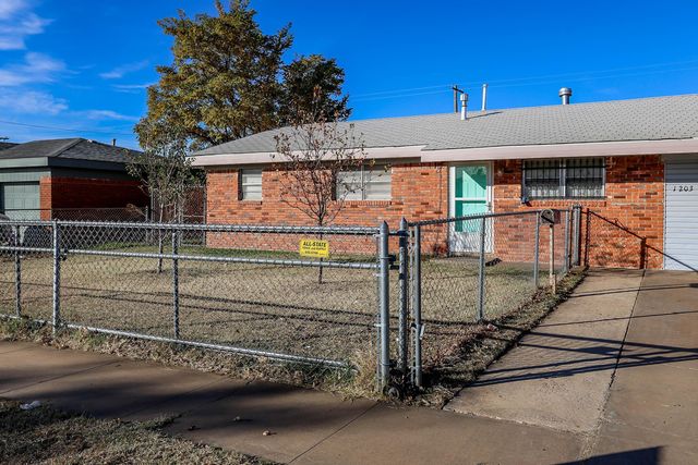 1203 JASMINE Street, Amarillo, TX 79107
