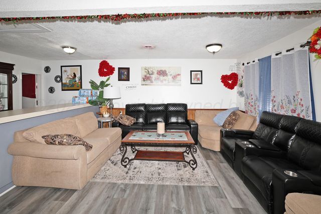 1203 JASMINE Street, Amarillo, TX 79107