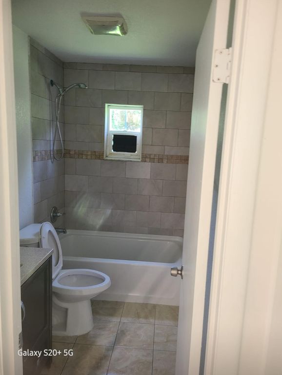 2813 Anne Street, Fort Pierce, FL 34946