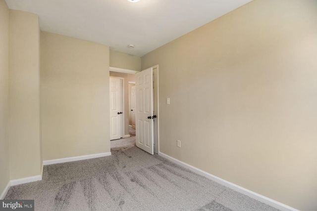 8301 KENDALE RD, Parkville, MD 21234