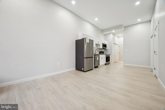 2416 N CHARLES ST, Baltimore, MD 21218
