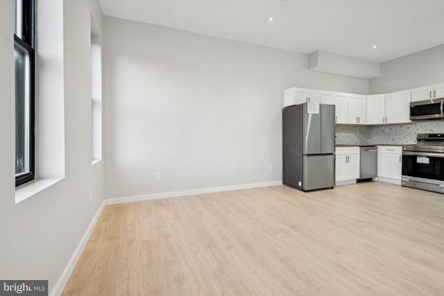2416 N CHARLES ST, Baltimore, MD 21218