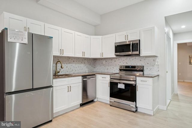2416 N CHARLES ST, Baltimore, MD 21218