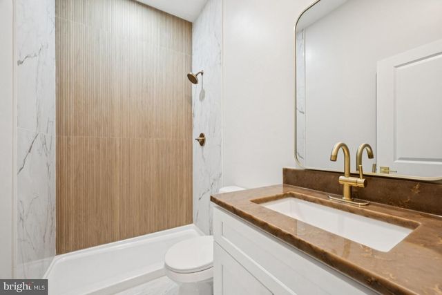 2416 N CHARLES ST, Baltimore, MD 21218