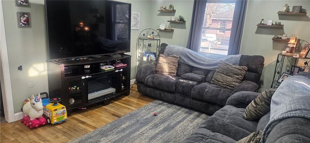 60 Tampa Avenue, Warwick, RI 02889