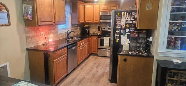 60 Tampa Avenue, Warwick, RI 02889