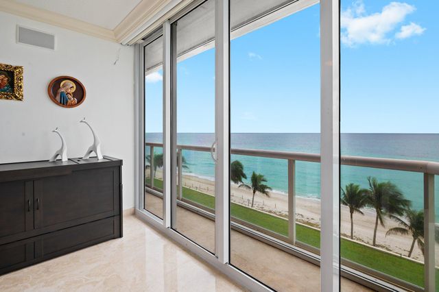 6051 N Ocean Drive 607, Hollywood, FL 33019