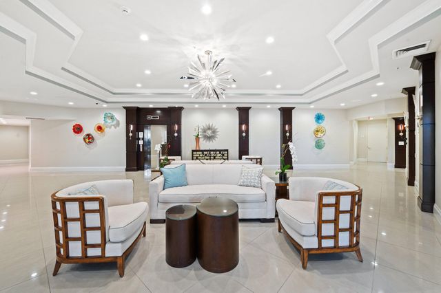 6051 N Ocean Drive 607, Hollywood, FL 33019