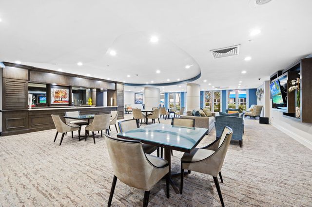 6051 N Ocean Drive 607, Hollywood, FL 33019