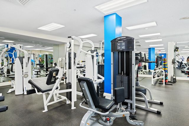 6051 N Ocean Drive 607, Hollywood, FL 33019