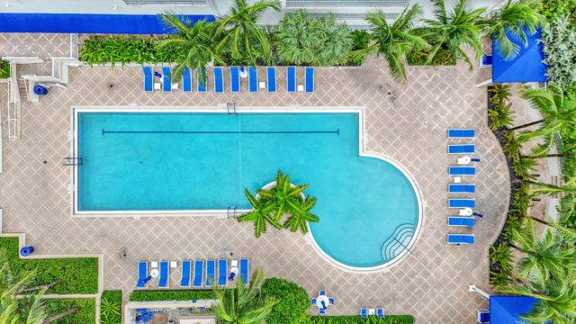 6051 N Ocean Drive 607, Hollywood, FL 33019