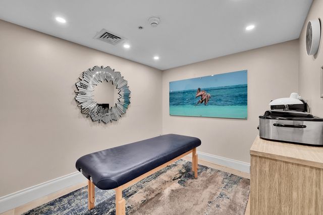 6051 N Ocean Drive 607, Hollywood, FL 33019