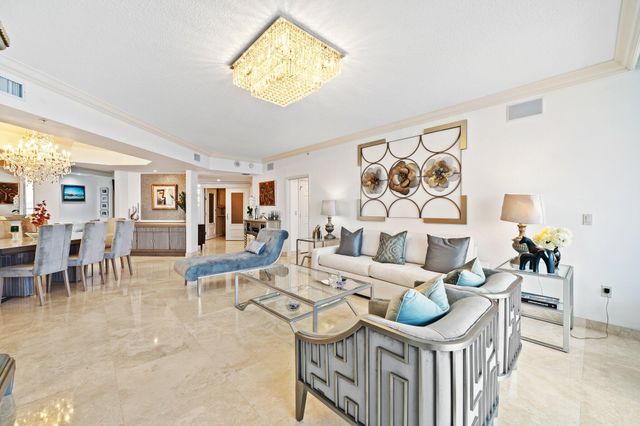 6051 N Ocean Drive 607, Hollywood, FL 33019