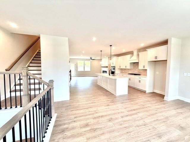 364 Sunset Hollow Street, Sugar Hill, GA 30518