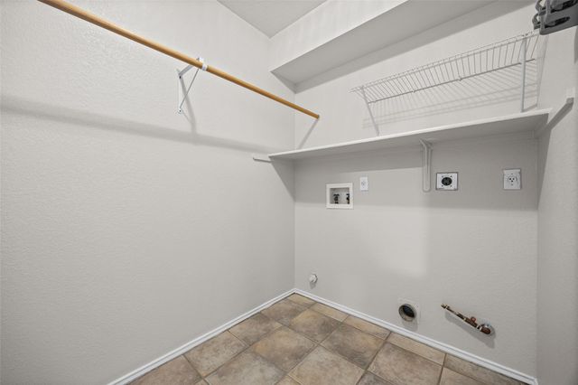 1524 Lochaline LOOP, Pflugerville, TX 78660