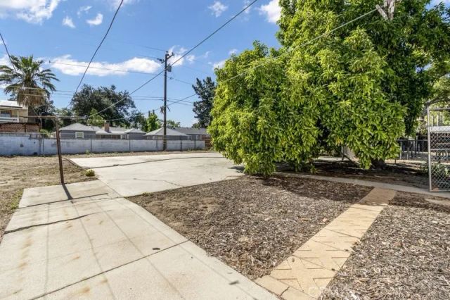 3016 Muscupiabe, San Bernardino, CA 92405