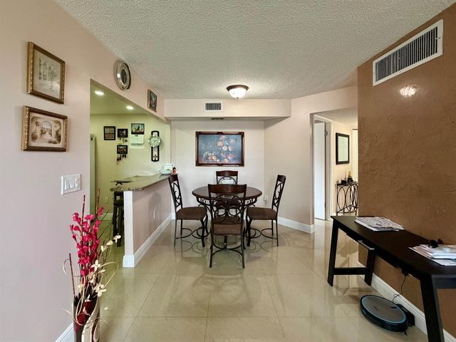 9301 Lime Bay Boulevard 301, Tamarac, FL 33321