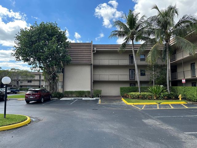 9301 Lime Bay Boulevard 301, Tamarac, FL 33321