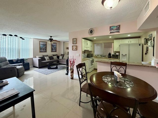 9301 Lime Bay Boulevard 301, Tamarac, FL 33321