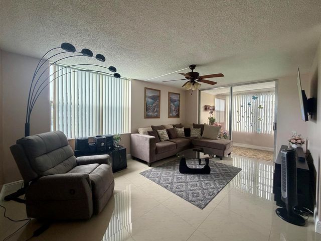 9301 Lime Bay Boulevard 301, Tamarac, FL 33321