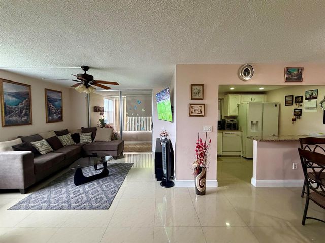 9301 Lime Bay Boulevard 301, Tamarac, FL 33321